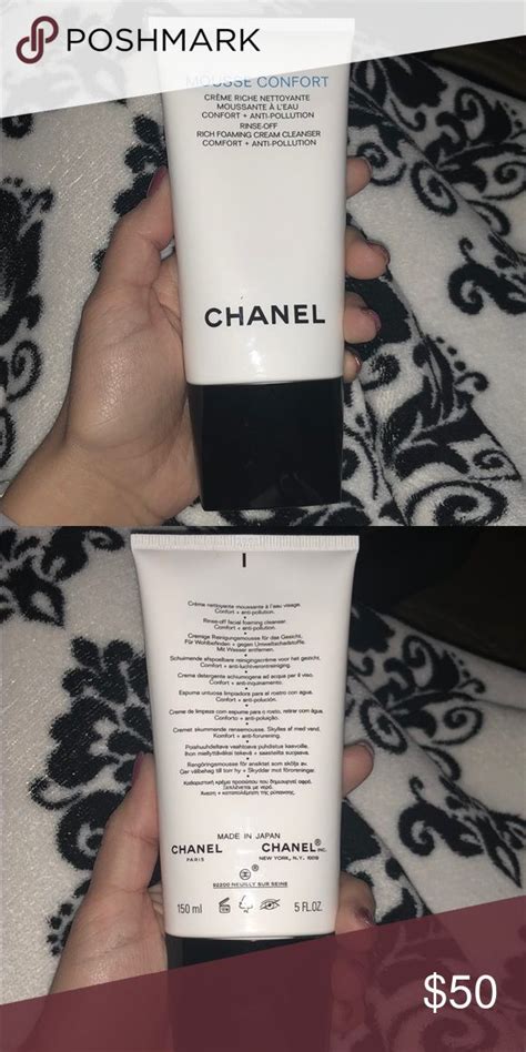 chanel mousse confort cleanser.